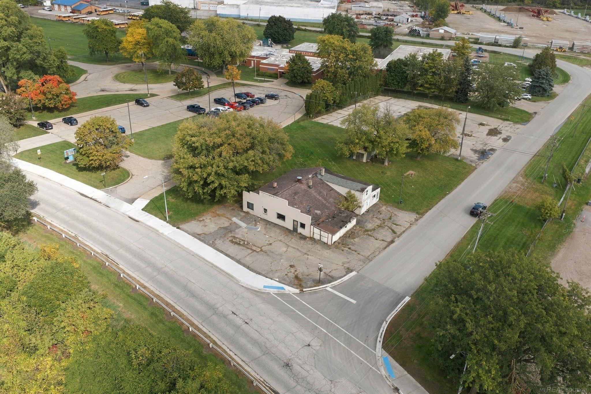 73 S Howard Avenue, Croswell, MI 48422