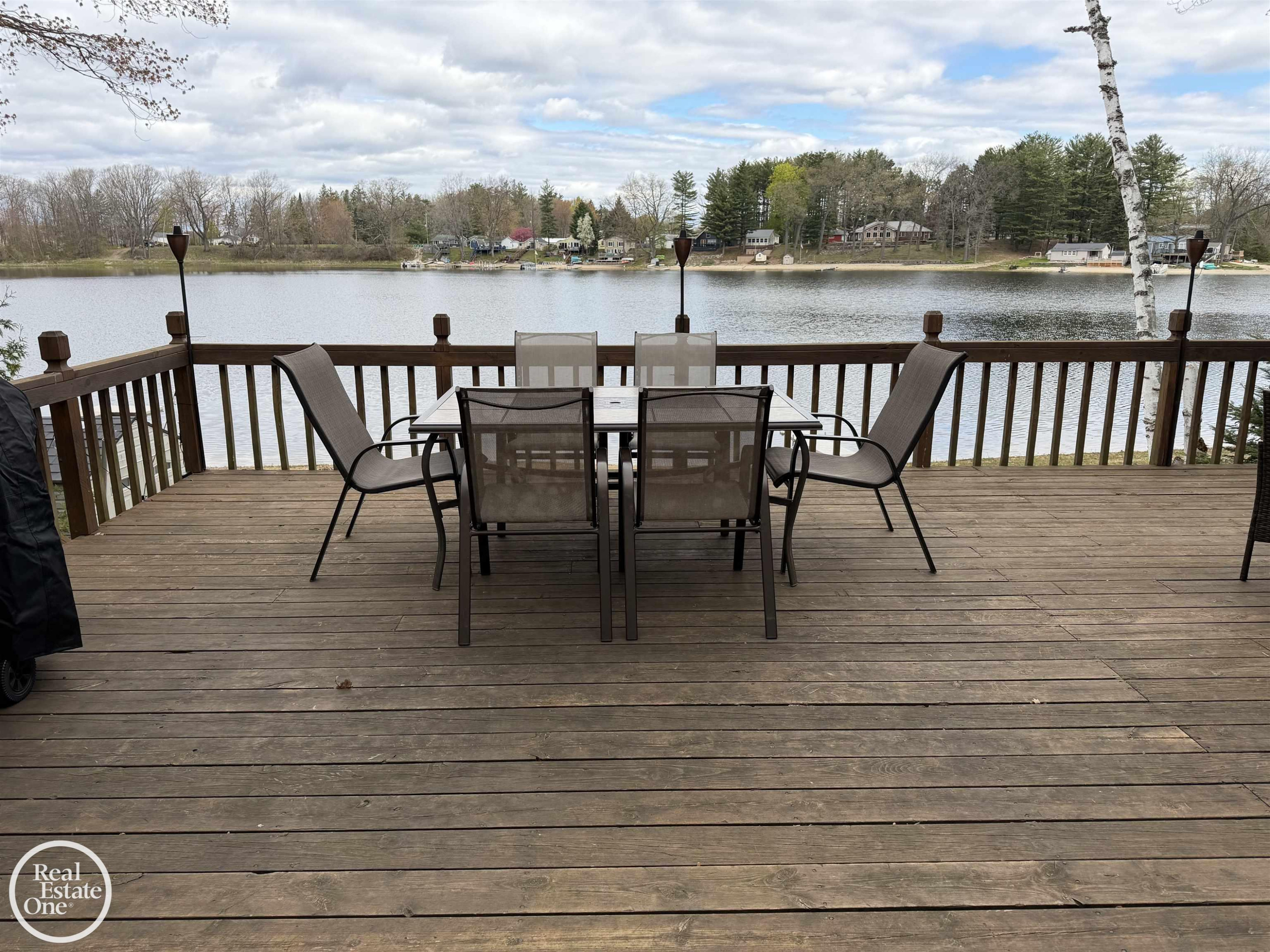 7840 Beech Street - Photo 2