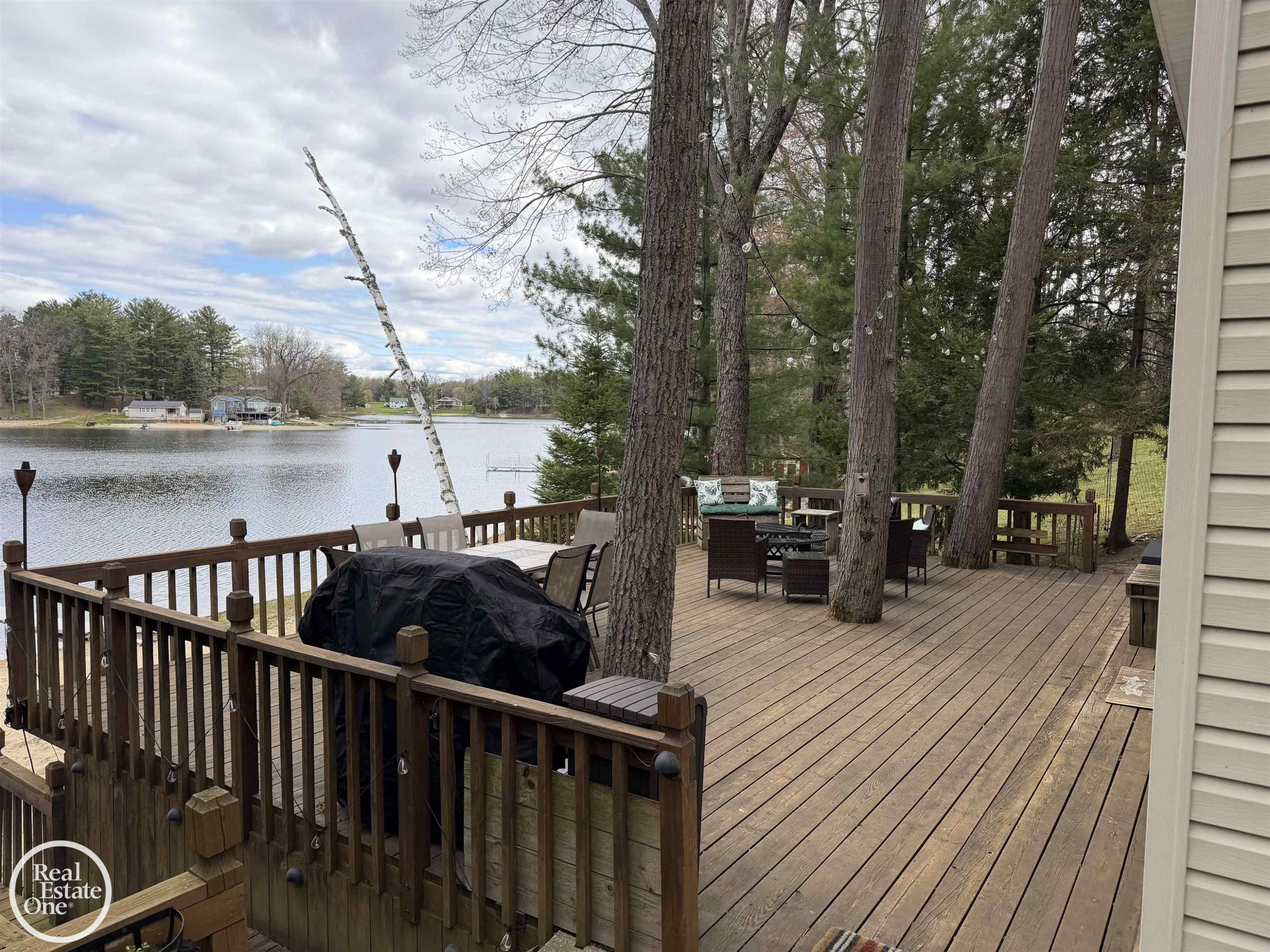 7840 Beech Street - Photo 3