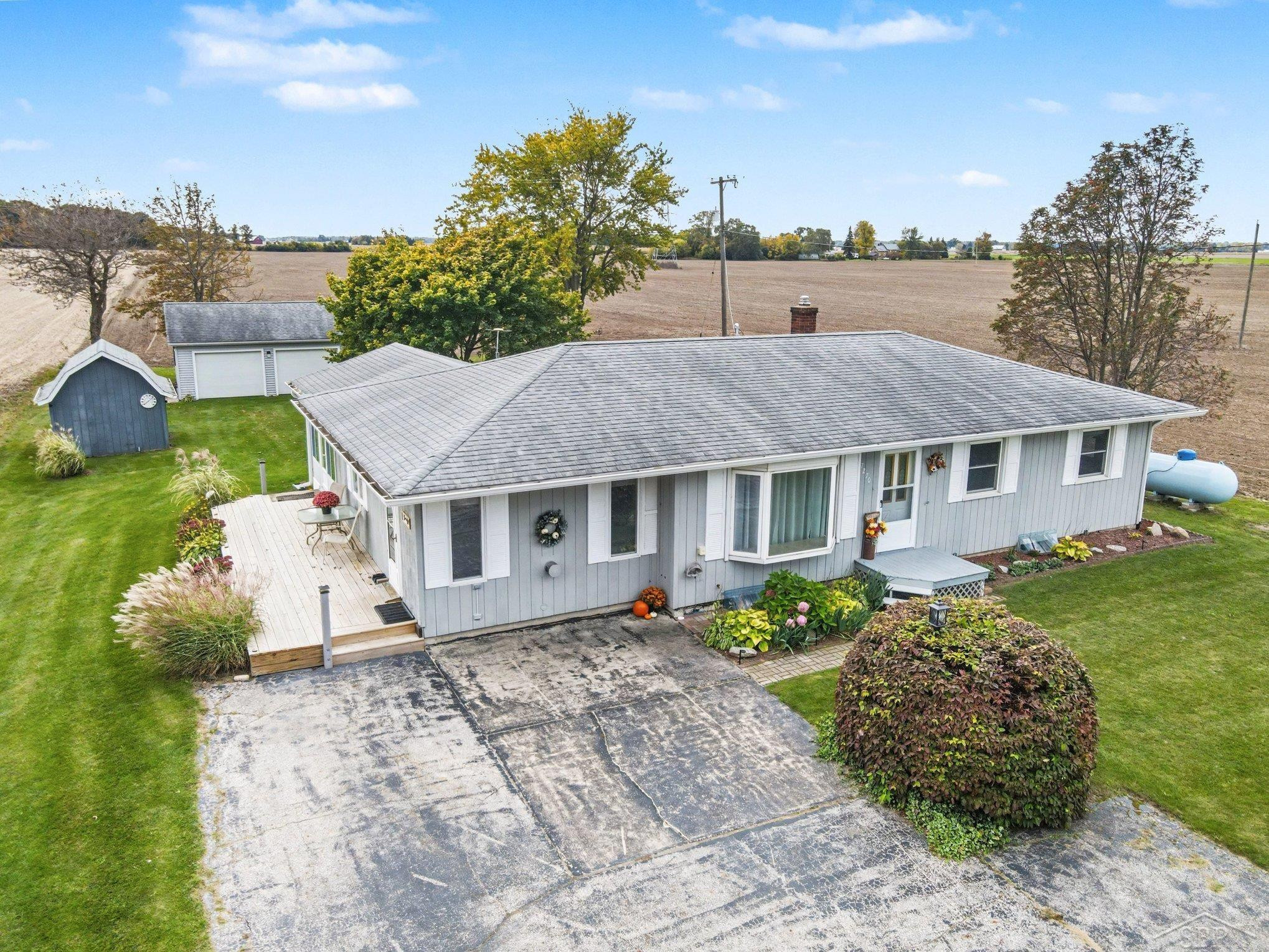 7270 Bradley Road, Saginaw, MI 48601