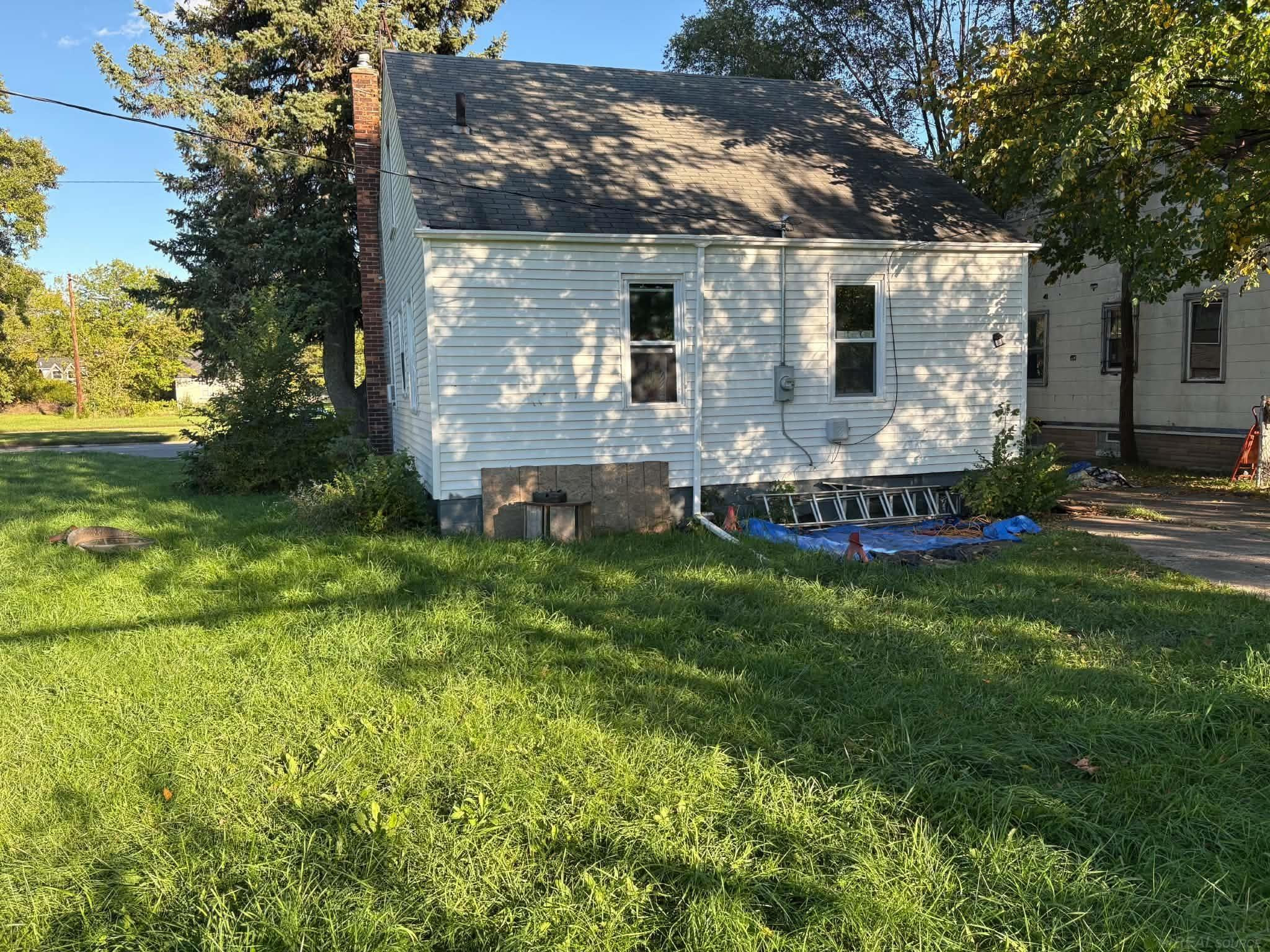 19403 Mound Road, Detroit, MI 48234