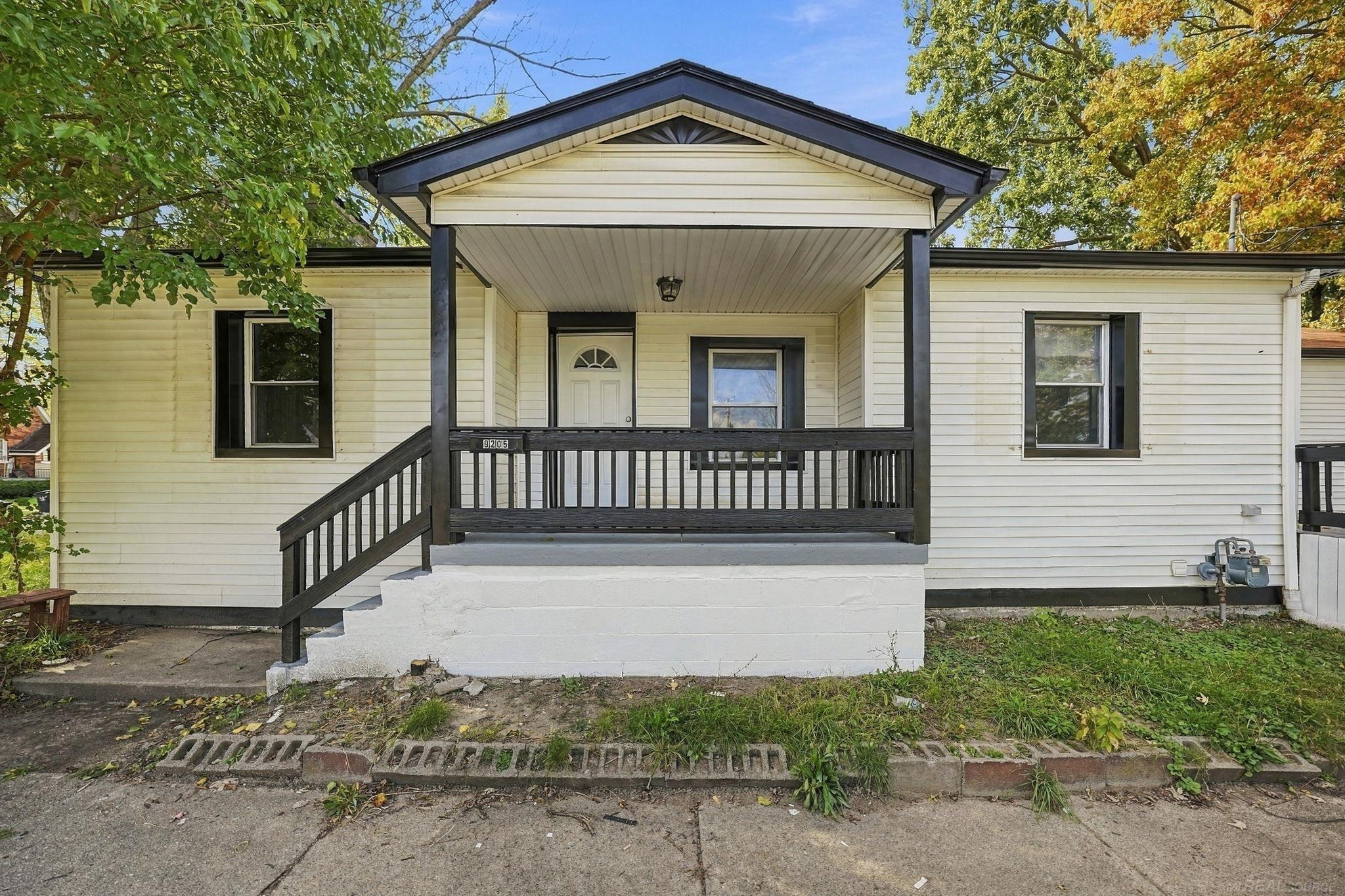 9205 King Richard Street, Detroit, MI 48224