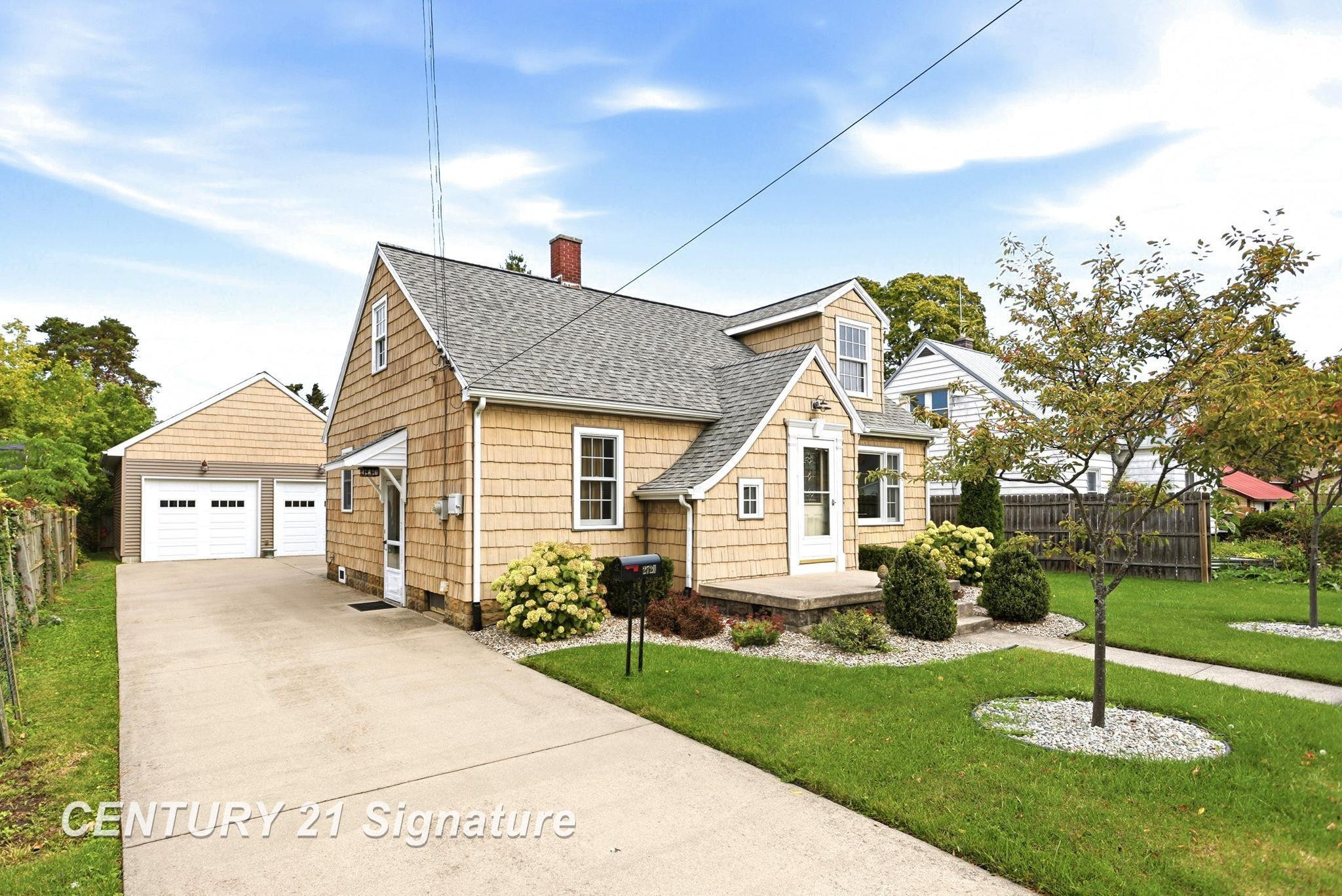 2720 Schemm Street, Saginaw, MI 48602