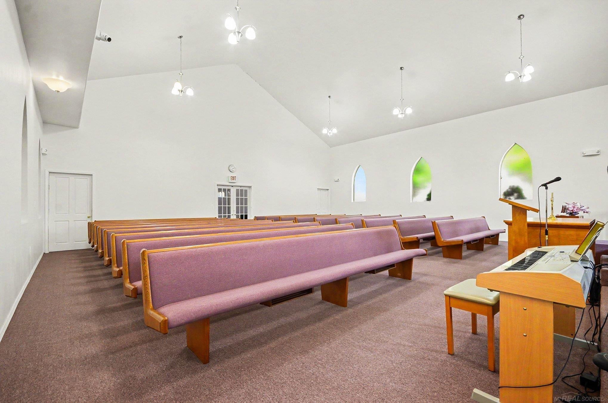 Photo 6