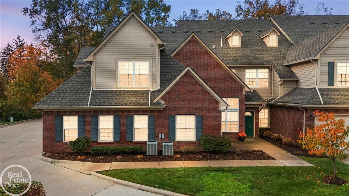 7856 Marie Drive, Unit #87, Shelby Twp, MI 48316