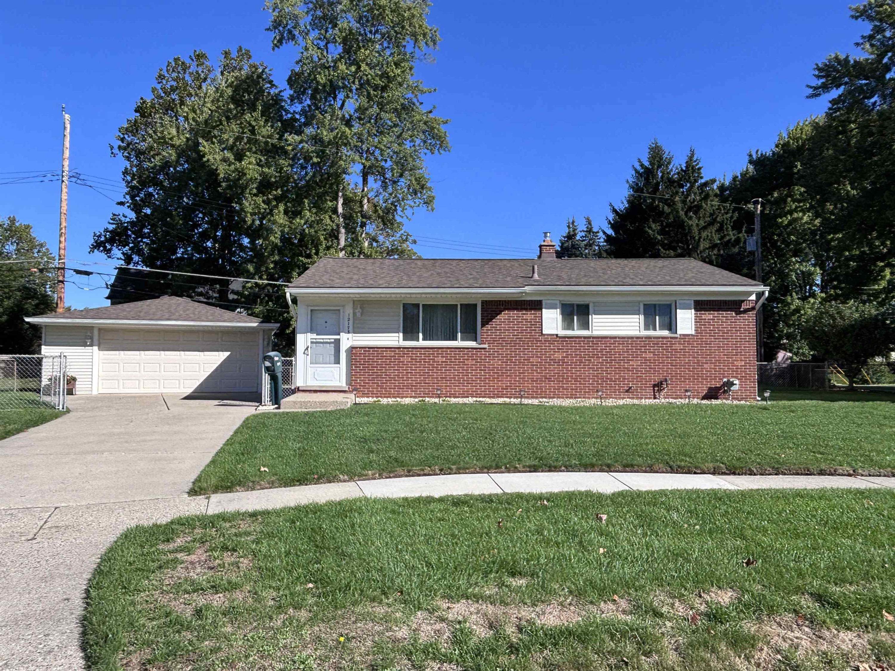 12173 Waiteley Drive, Sterling Heights, MI