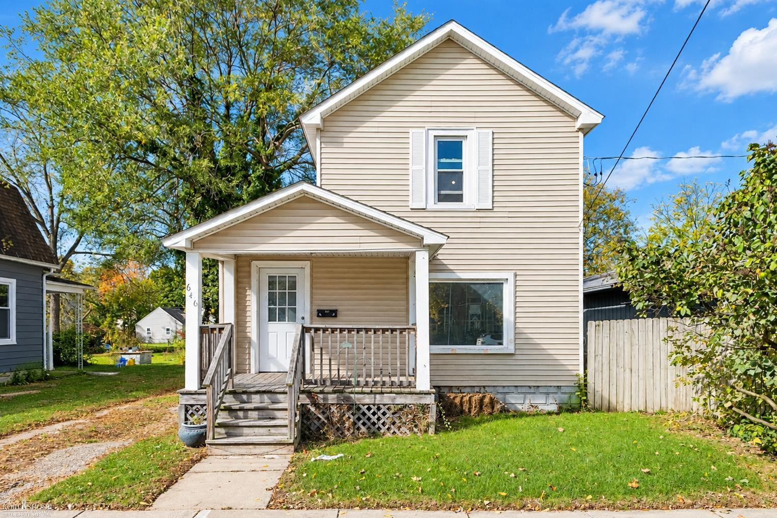 Property photo for 646 Alger Street, Owosso, MI 48867
