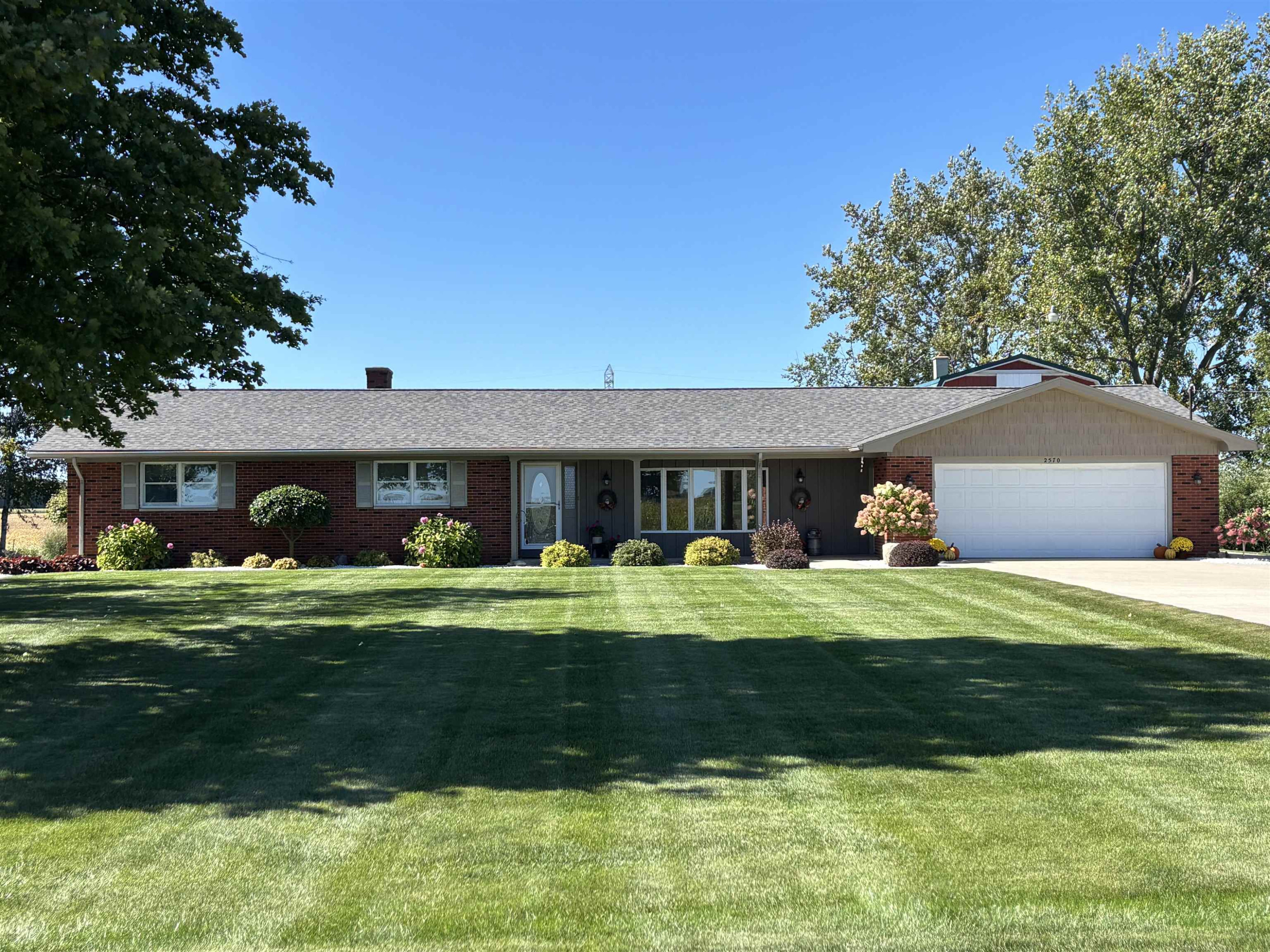 2570 S Beyer Road, Saginaw, MI 48601