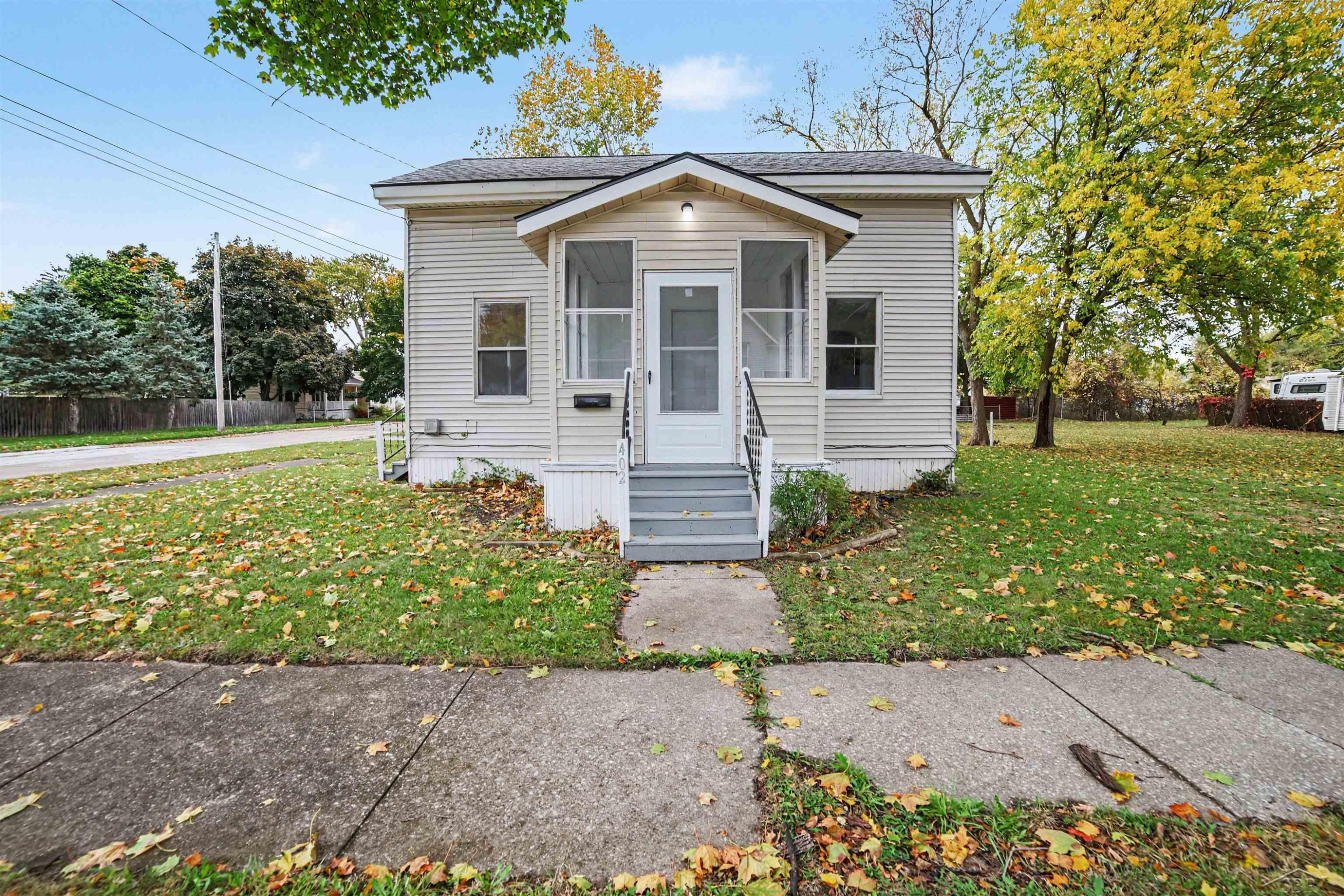 402 S Andre Street, Saginaw, MI 48602