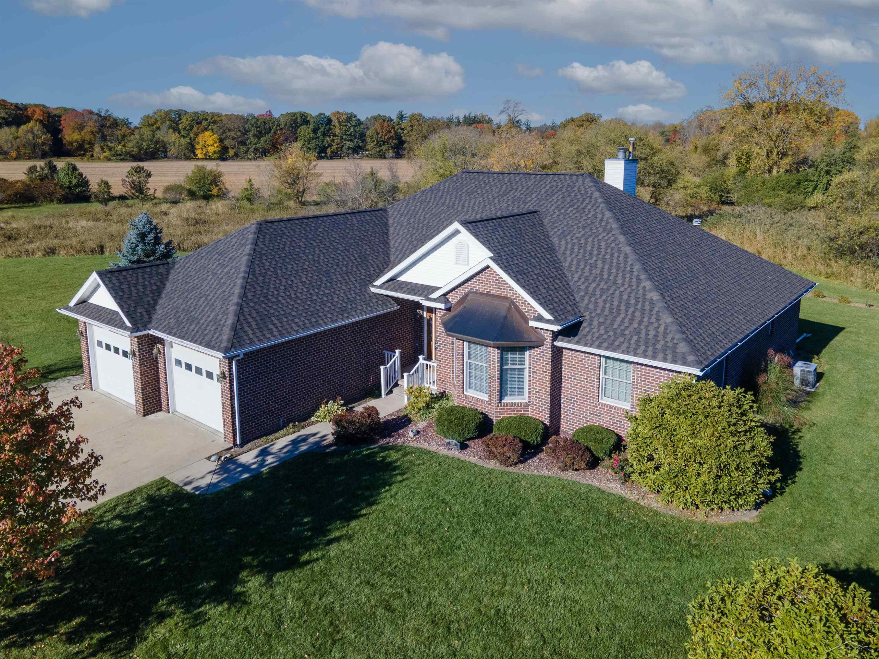 5832 N Braeburn Street, Saginaw, MI 48638