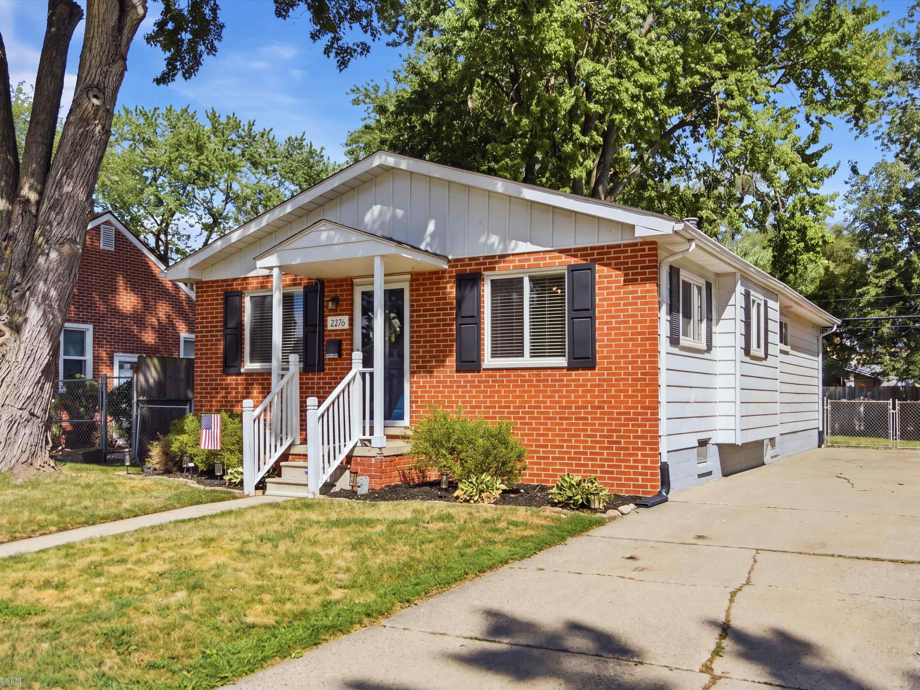 2226 Kipling Avenue, Berkley, MI 48072