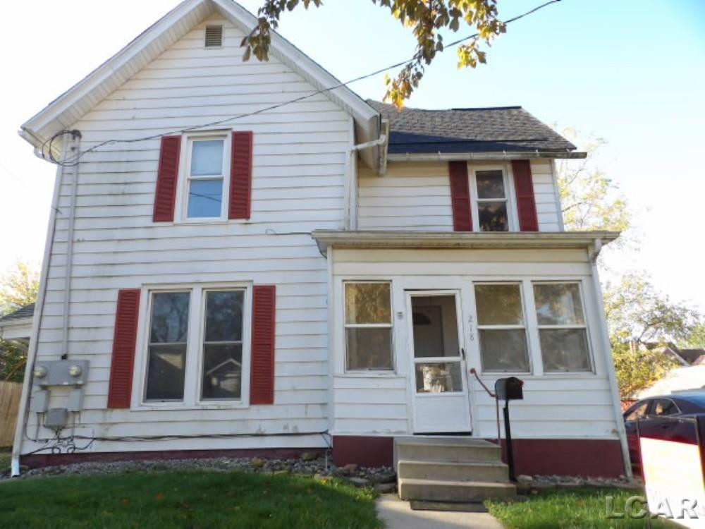 218 E Hunt Street, Adrian, MI 49221