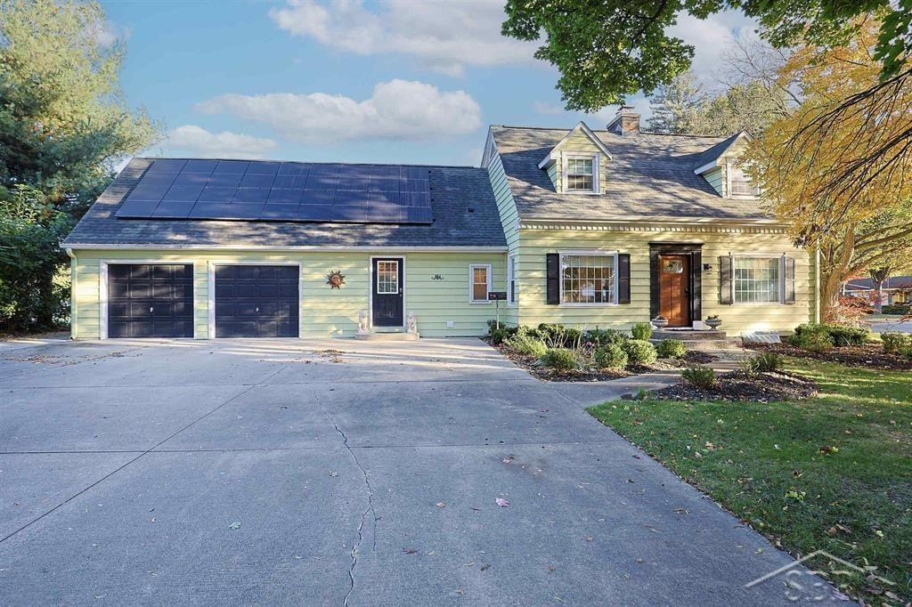 104 Vail Court, Midland, MI 48640