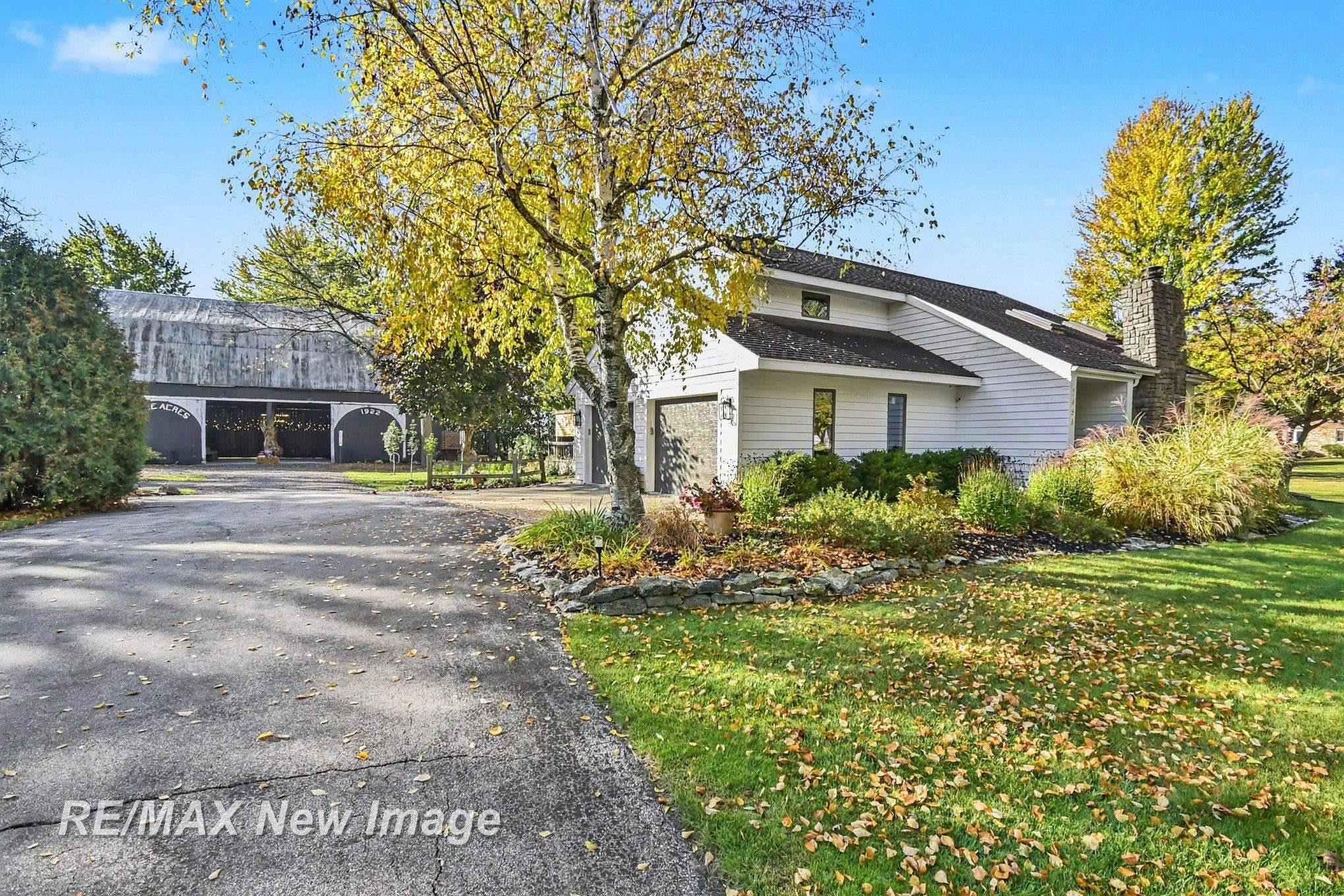 1486 Midland Road, Bay City, MI 48706
