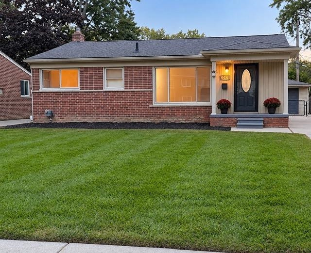 22979 Marter Road, Saint Clair Shores, MI 48080