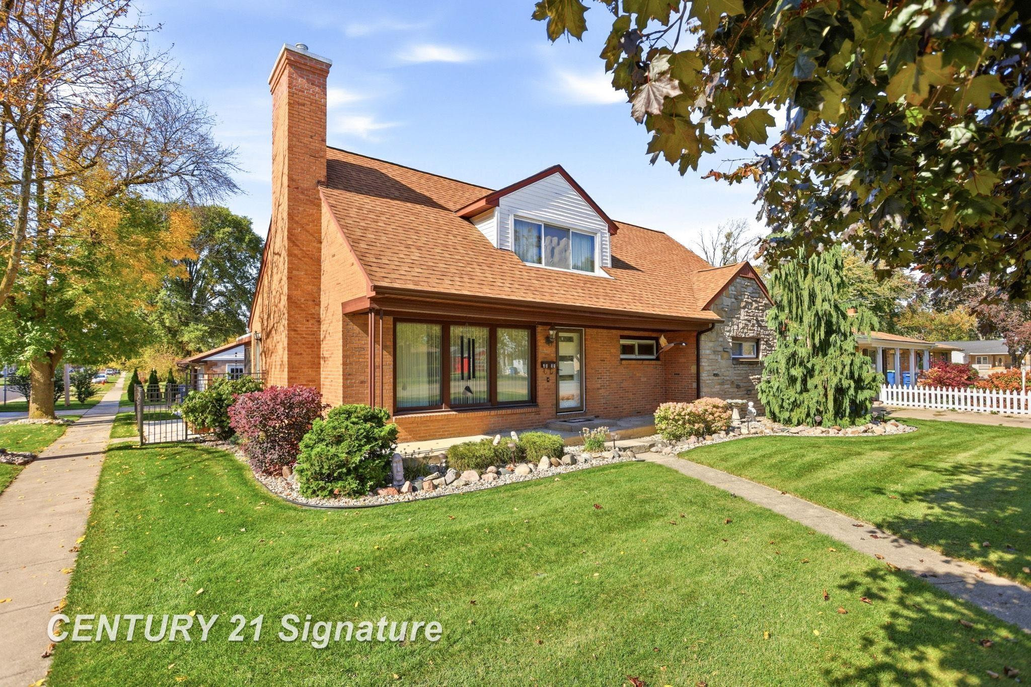 3351 N Michigan Avenue, Saginaw, MI 48604