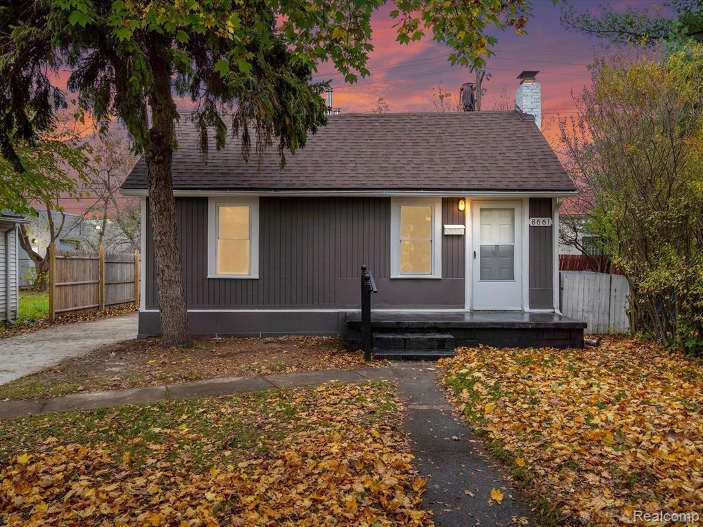 8661 Dodge Avenue, Warren, MI 48089