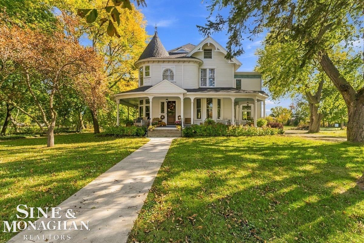 8526 Lake Street, Port Austin, MI