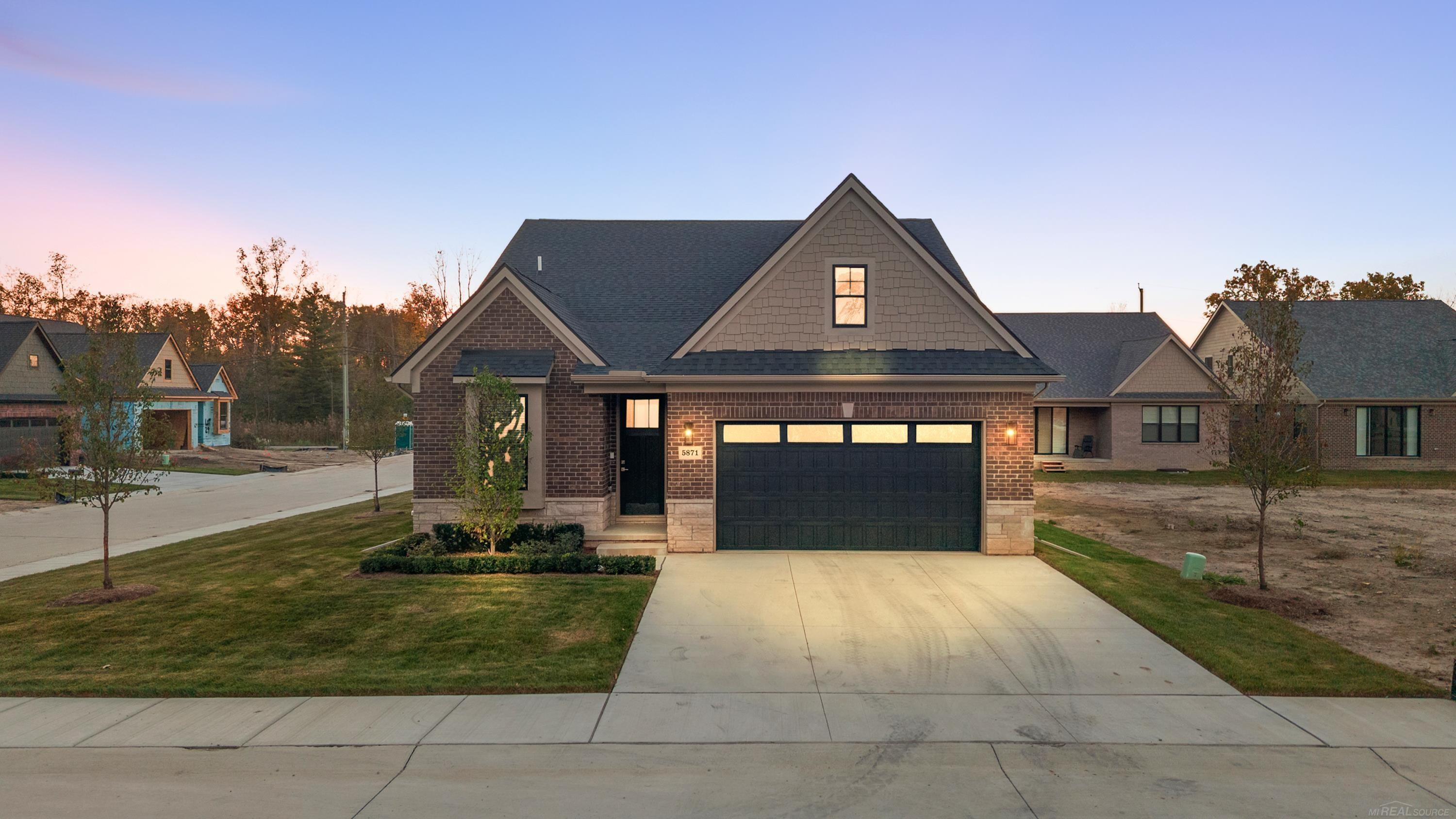5871 Everton Court, Troy, MI 48085