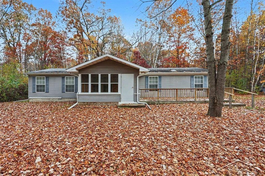 66 W Silver Fox Lane, Midland, MI 48640