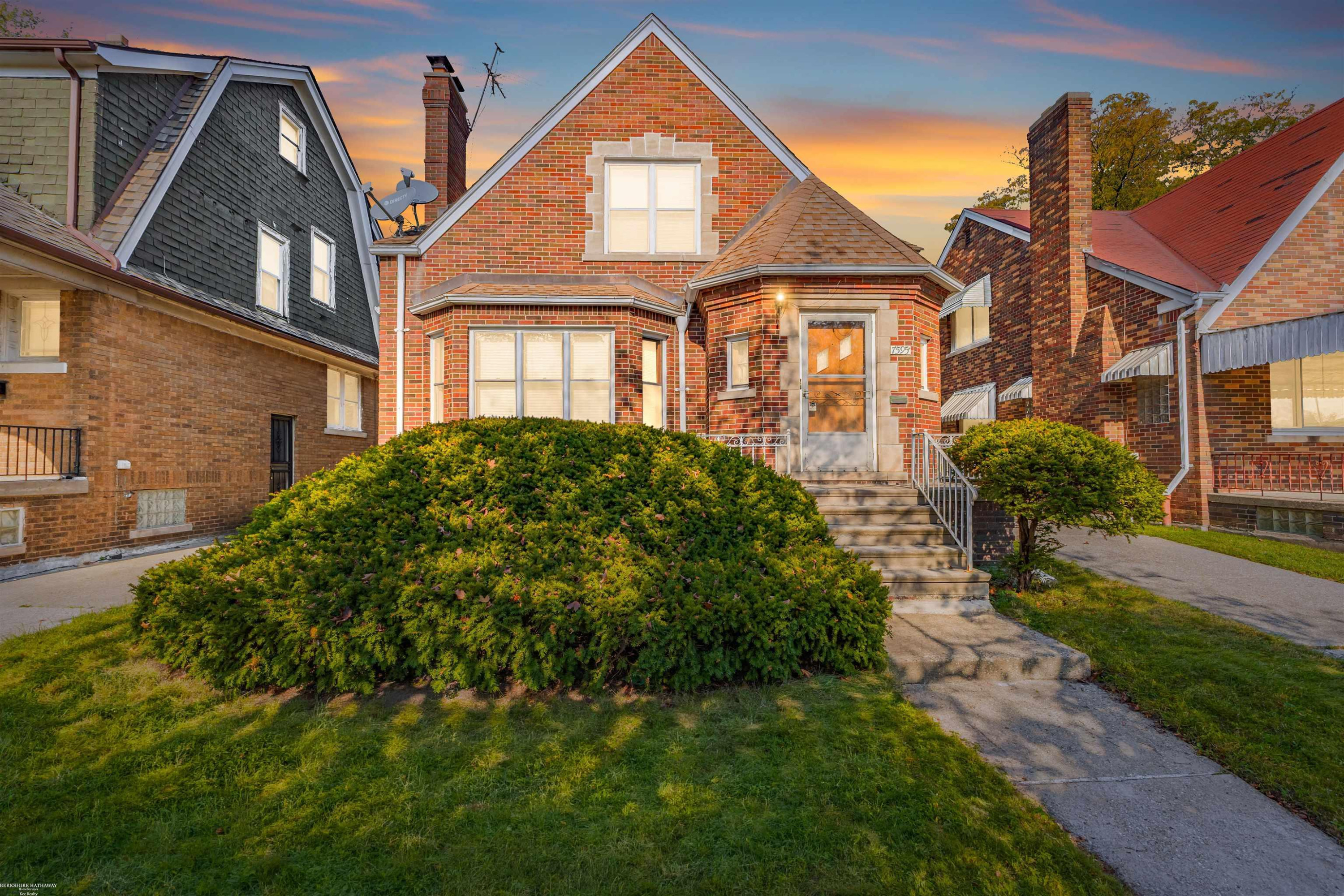 7595 E Brentwood Street, Detroit, MI 48234