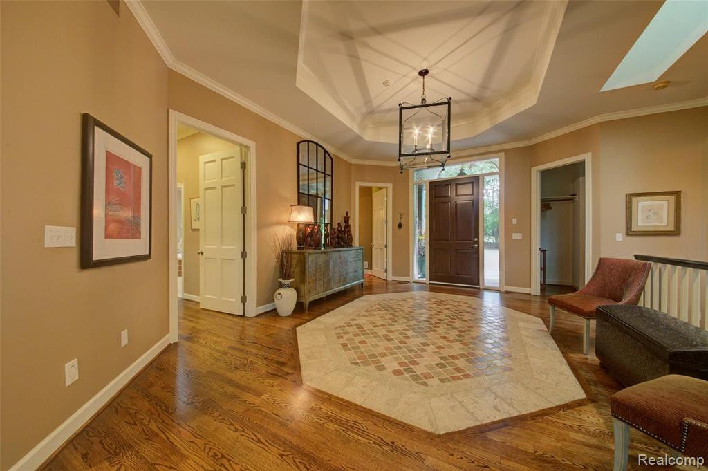 5017 Red Fox Run, Ann Arbor, MI 48105 — Photo 5