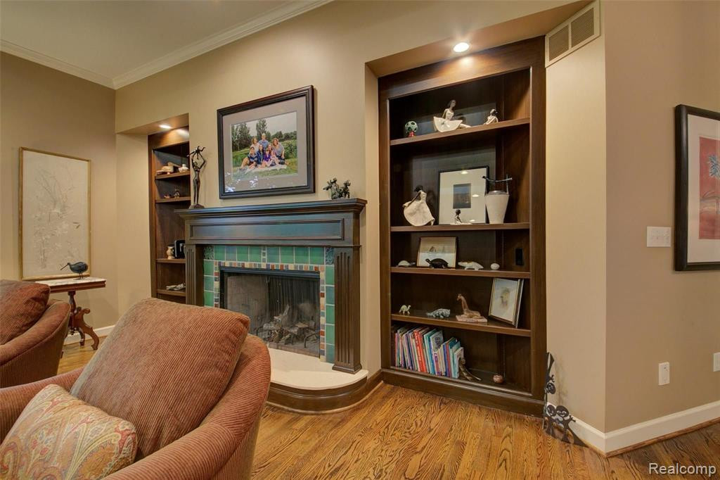 5017 Red Fox Run, Ann Arbor, MI 48105 — Photo 12