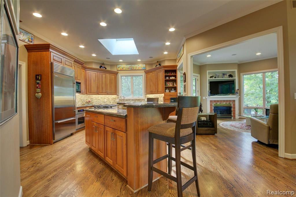 5017 Red Fox Run, Ann Arbor, MI 48105 — Photo 28