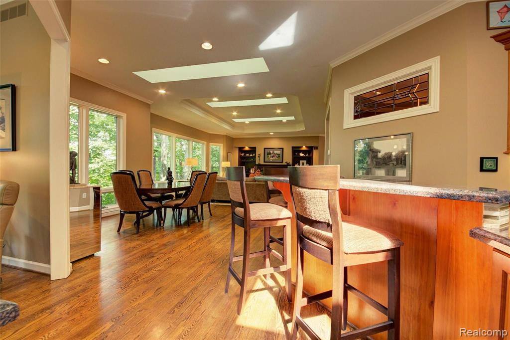 5017 Red Fox Run, Ann Arbor, MI 48105 — Photo 29