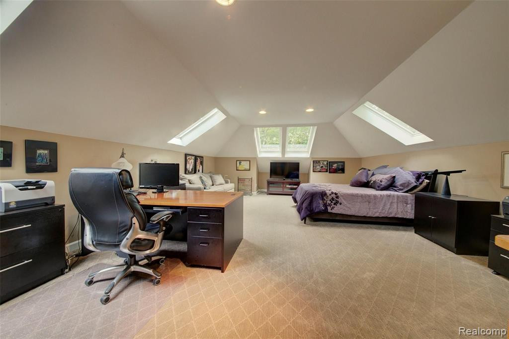5017 Red Fox Run, Ann Arbor, MI 48105 — Photo 39