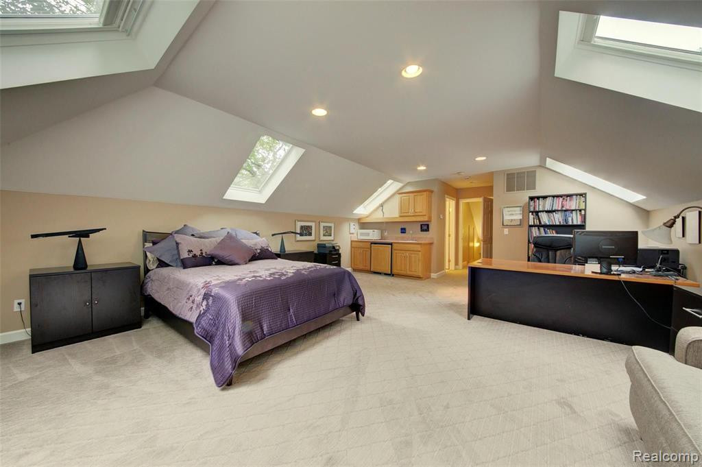 5017 Red Fox Run, Ann Arbor, MI 48105 — Photo 40