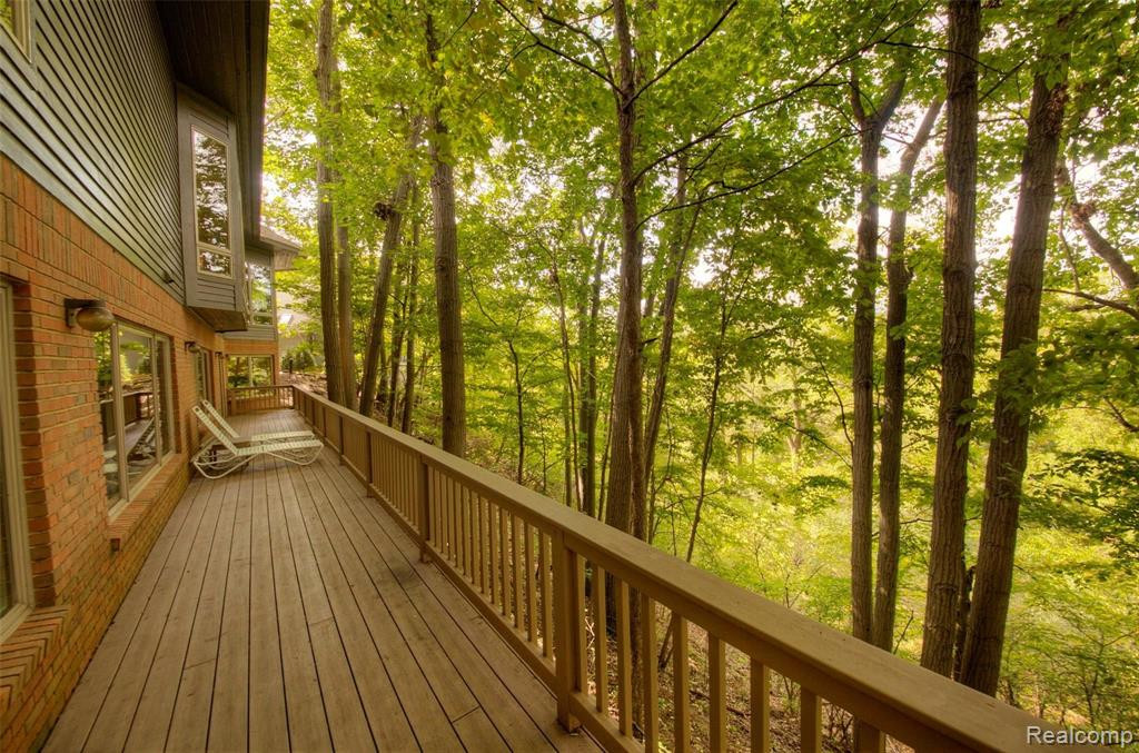 5017 Red Fox Run, Ann Arbor, MI 48105 — Photo 72
