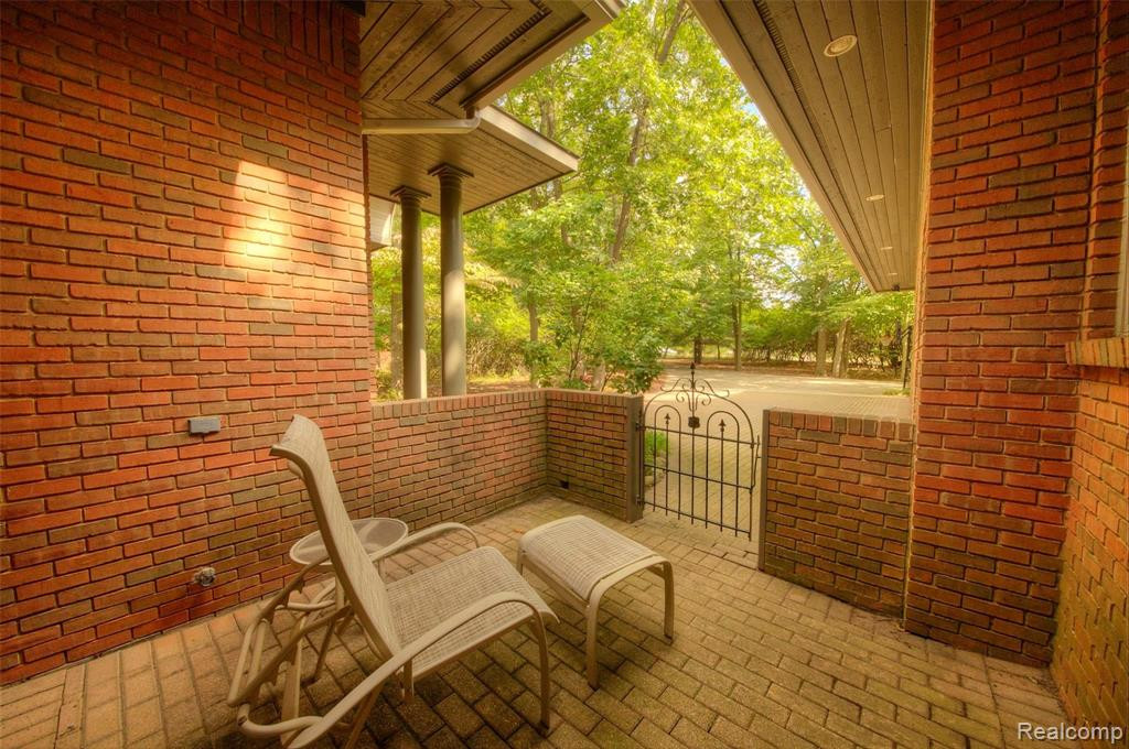 5017 Red Fox Run, Ann Arbor, MI 48105 — Photo 77