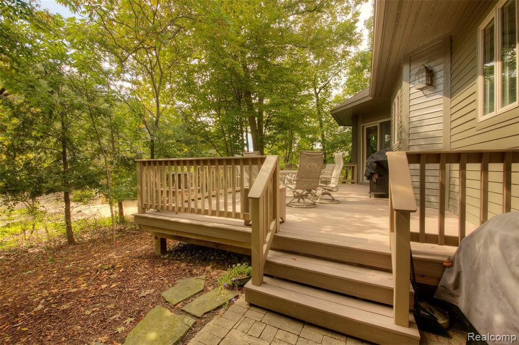 5017 Red Fox Run, Ann Arbor, MI 48105 — Photo 82
