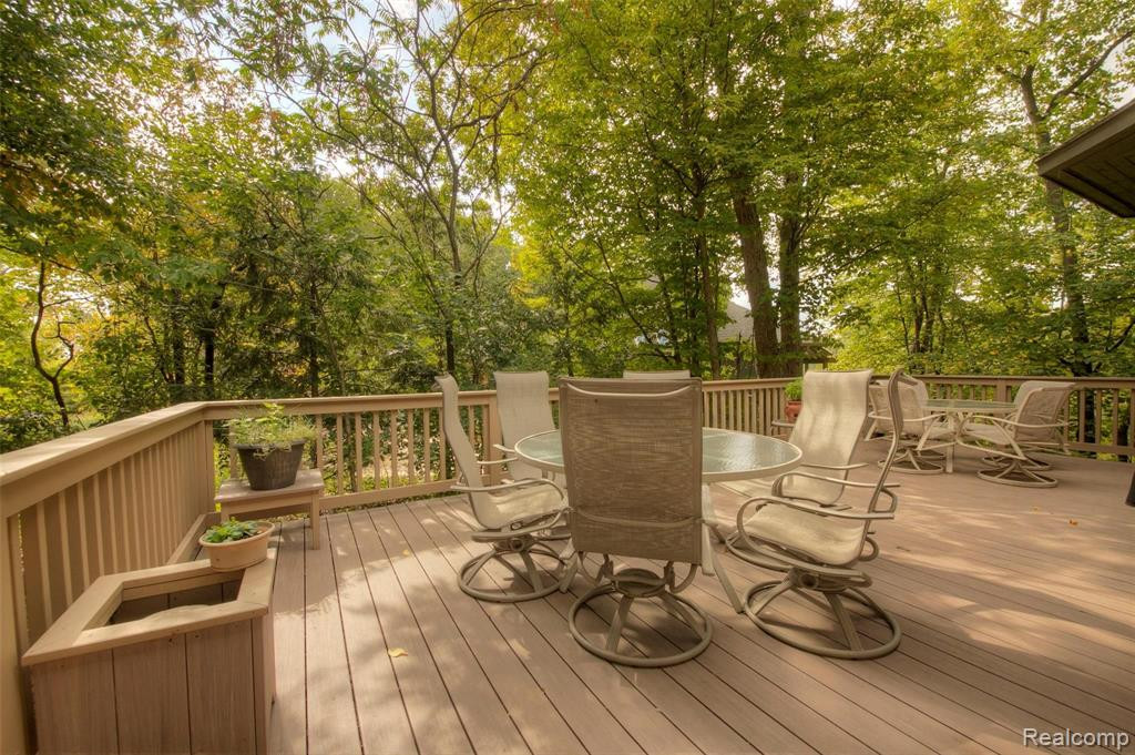 5017 Red Fox Run, Ann Arbor, MI 48105 — Photo 83