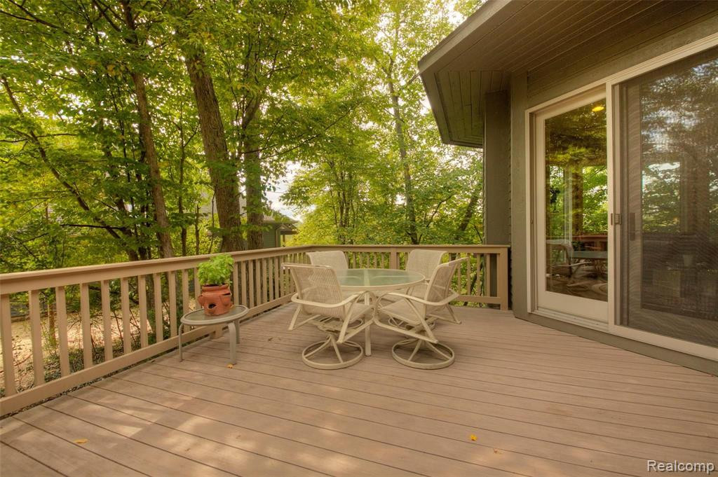 5017 Red Fox Run, Ann Arbor, MI 48105 — Photo 84