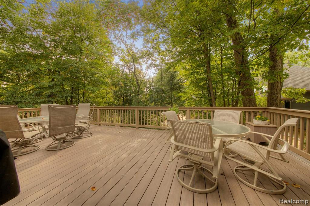 5017 Red Fox Run, Ann Arbor, MI 48105 — Photo 86