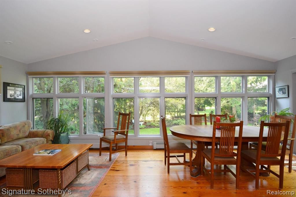 5939 DARB LAKE Drive, West Bloomfield, MI 48324 — Photo 4