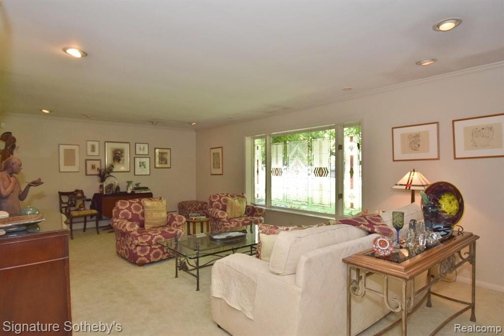 5939 DARB LAKE Drive, West Bloomfield, MI 48324 — Photo 10