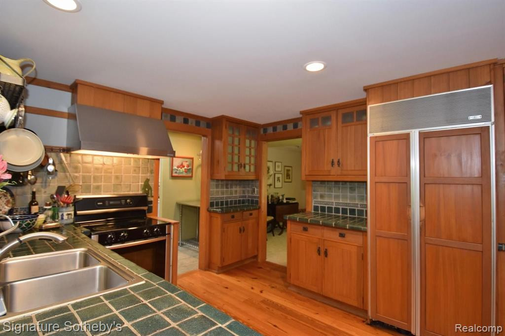5939 DARB LAKE Drive, West Bloomfield, MI 48324 — Photo 13