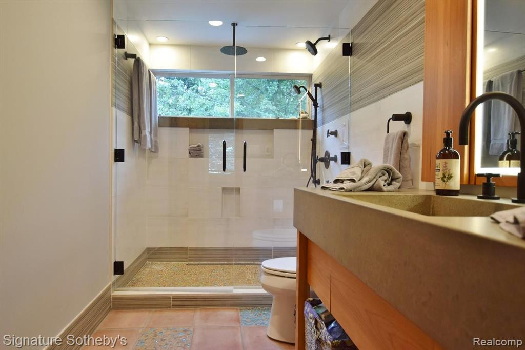 5939 DARB LAKE Drive, West Bloomfield, MI 48324 — Photo 25