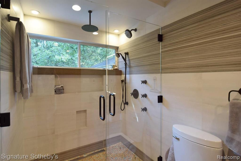 5939 DARB LAKE Drive, West Bloomfield, MI 48324 — Photo 26