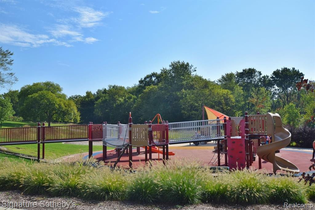 5939 DARB LAKE Drive, West Bloomfield, MI 48324 — Photo 51