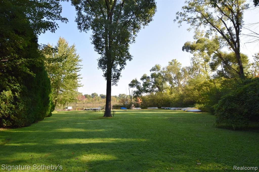5939 DARB LAKE Drive, West Bloomfield, MI 48324 — Photo 52