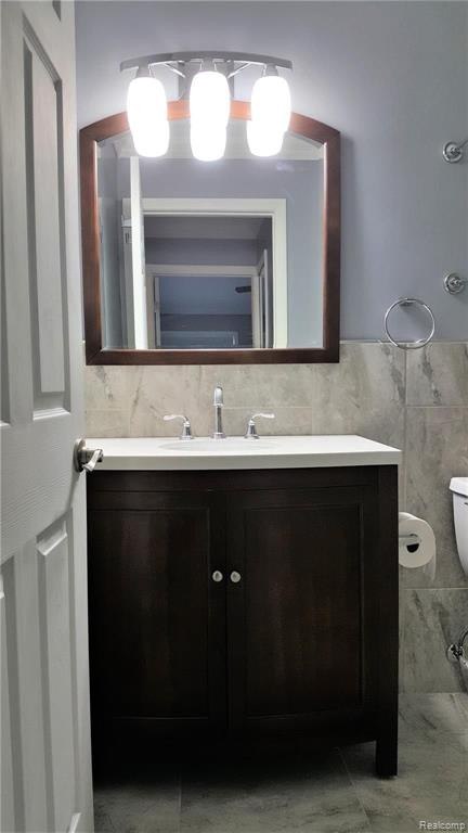 2445 RIVERSIDE, 102, Trenton, MI 48183 — Photo 23