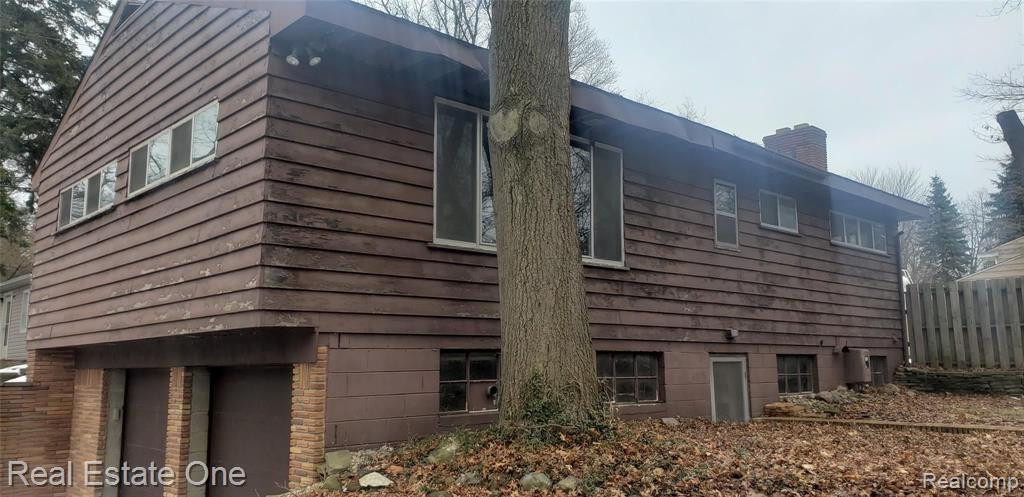 7175 Richardson Road, West Bloomfield, MI 48323 — Photo 2