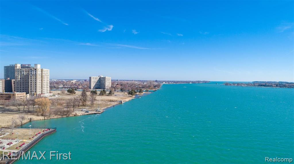8200 Jefferson, 1702, Detroit, MI 48214 — Photo 24