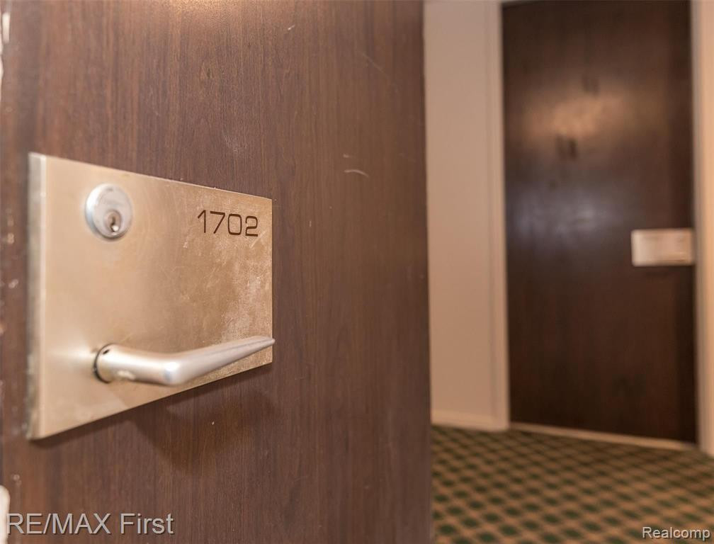 8200 Jefferson, 1702, Detroit, MI 48214 — Photo 4
