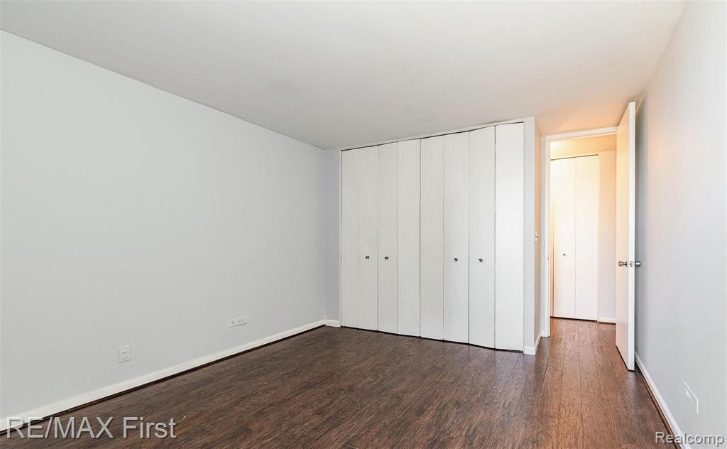 8200 Jefferson, 1702, Detroit, MI 48214 — Photo 11