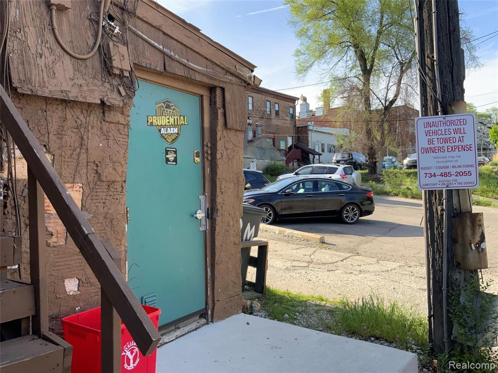 8 W MICHIGAN Avenue, Ypsilanti, MI 48197 — Photo 13
